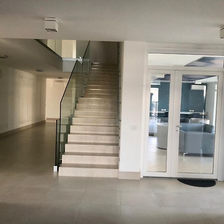 פסקיארה דל גארדה Opalia Residence - Stella Garda Lake Lifestyle מראה חיצוני תמונה