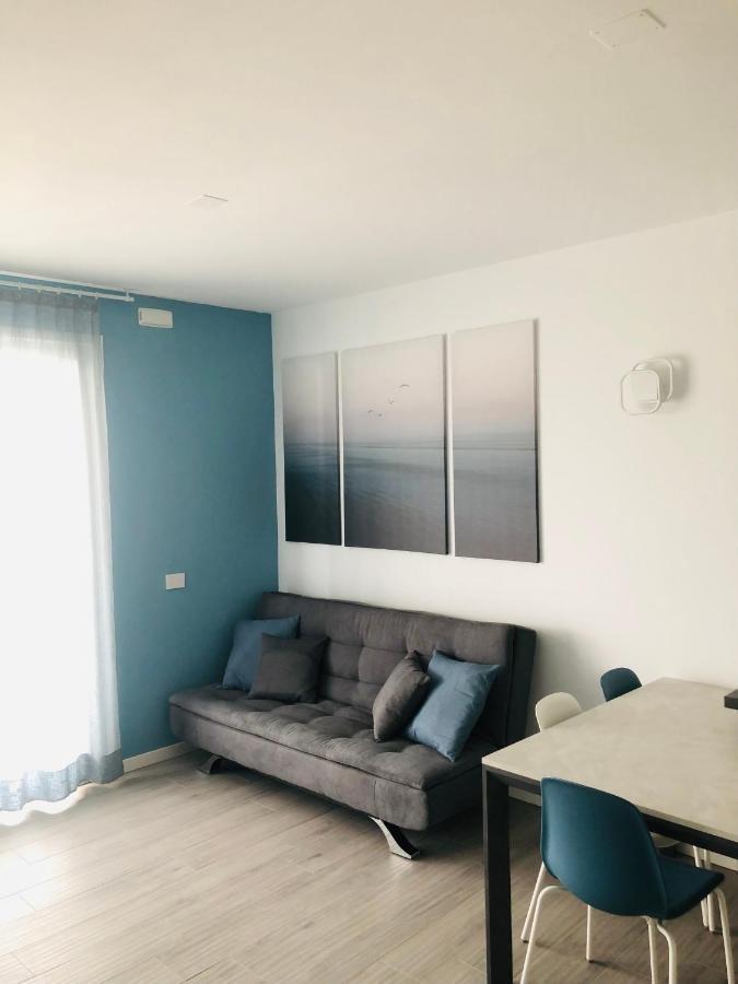 פסקיארה דל גארדה Opalia Residence - Stella Garda Lake Lifestyle מראה חיצוני תמונה